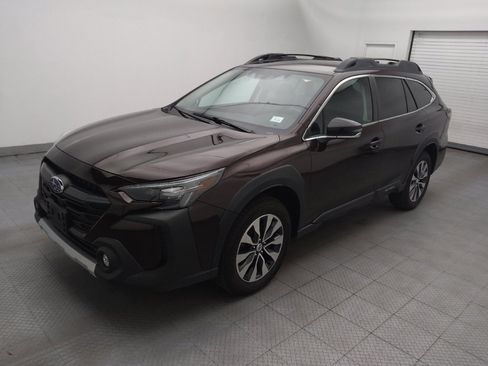 Used 2024 Subaru Outback Limited AWD/4WD image 2