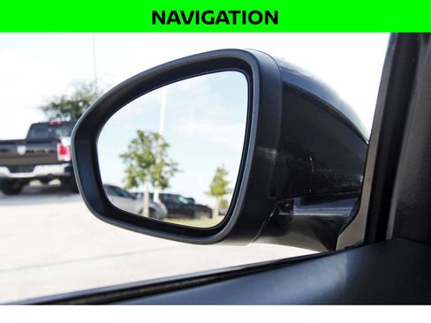 Used 2023 Nissan Altima 2.0 SR image 9