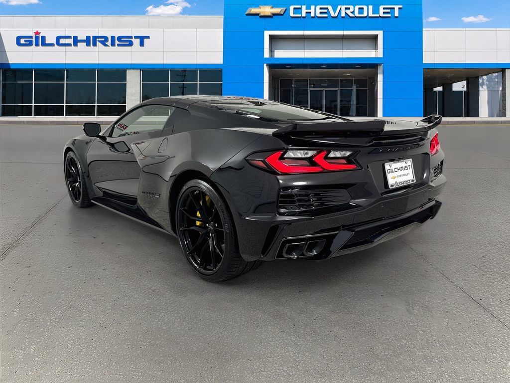 New 2027 Chevrolet Corvette Grand Sport w/ Z52 Sport Performance Package RWD image 6