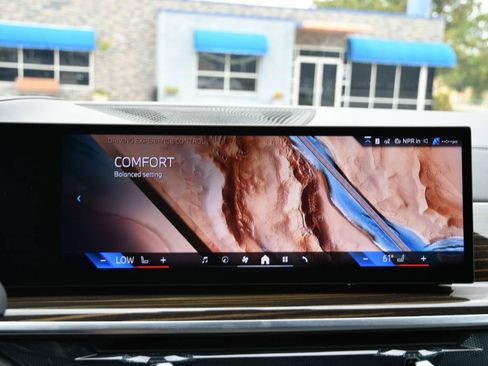 Used 2026 BMW X5 sDrive40i RWD image 23