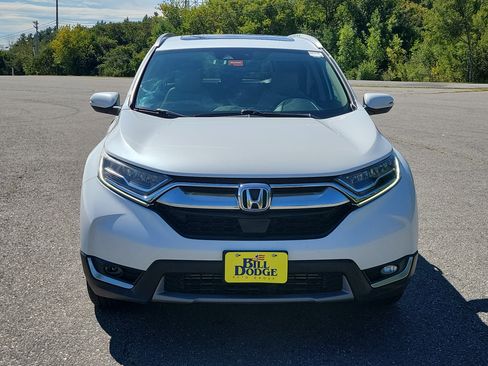 Used 2019 Honda CR-V Touring image 2