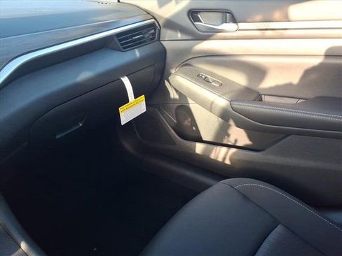 New 2025 Nissan Altima 2.5 SV w/ SV Special Edition Package image 24