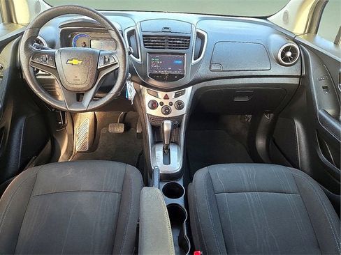 Used 2015 Chevrolet Trax LT image 14