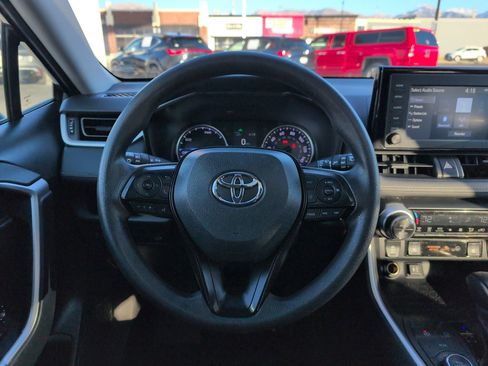 Used 2019 Toyota RAV4 XLE image 20