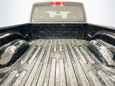 Used 2022 RAM 1500 Classic Warlock w/ Technology Package I AWD/4WD image 29