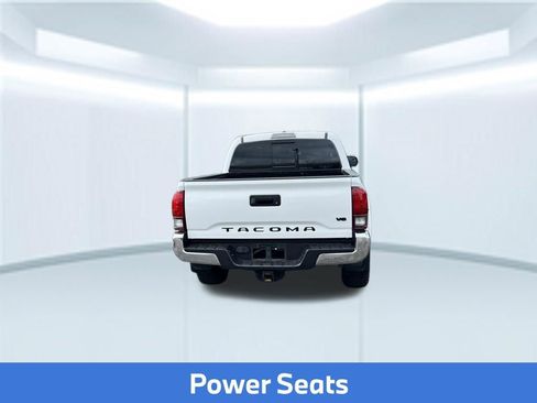 Used 2023 Toyota Tacoma SR5 RWD image 10