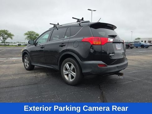 Used 2015 Toyota RAV4 XLE AWD/4WD image 4