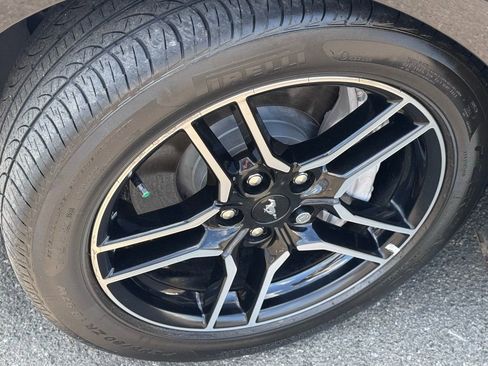 Used 2020 Ford Mustang GT Premium w/ Equipment Group 401A RWD image 20