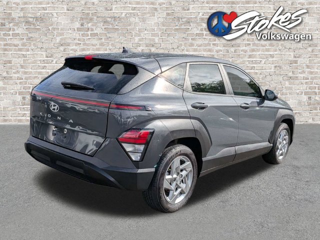 Used 2024 Hyundai Kona SE FWD image 4