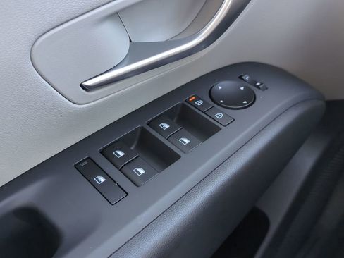 New 2026 Hyundai Tucson SE image 28