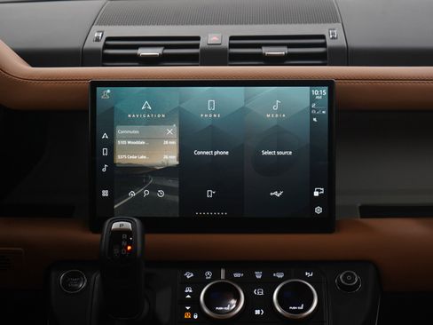 Used 2023 Land Rover Defender 130 First Edition image 15