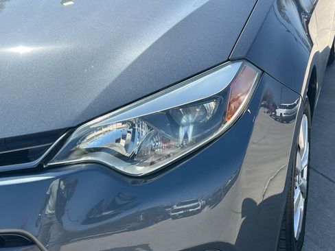 Used 2015 Toyota Corolla LE image 4