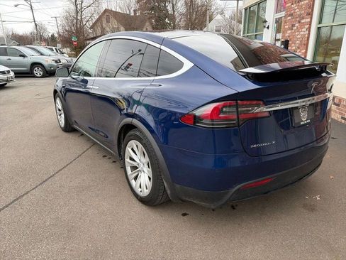Used 2017 Tesla Model X 100D image 8