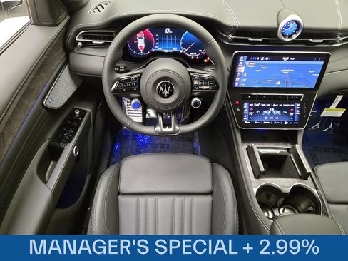 Used 2025 Maserati Grecale Modena AWD/4WD image 17