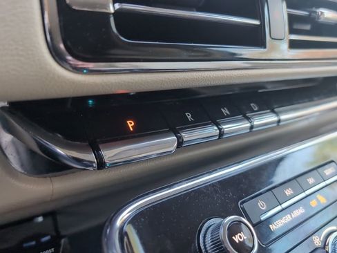 Used 2018 Lincoln Navigator Reserve w/ Technology Package image 30