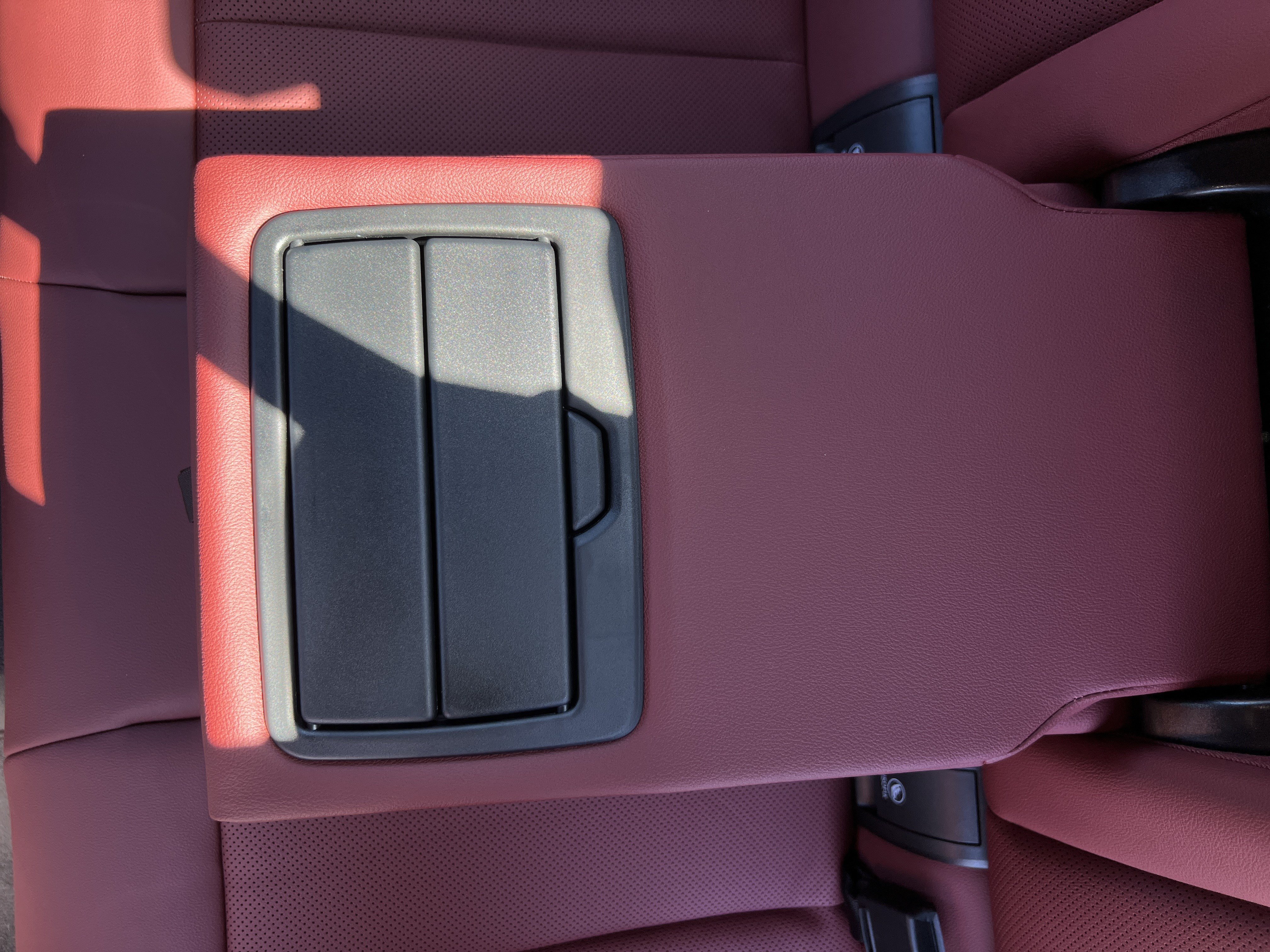 Certified 2025 BMW 330i Sedan RWD image 39