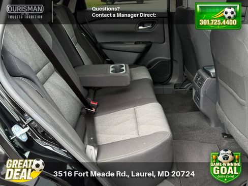 Used 2025 Nissan Rogue SV FWD image 12