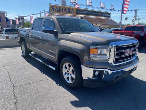 Used 2015 GMC Sierra 1500 SLT w/ Driver Alert Package RWD image 3