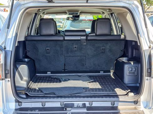 Used 2022 Toyota 4Runner TRD Sport w/ Technology Package RWD image 58