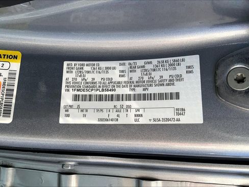 Used 2023 Ford Bronco Badlands image 70