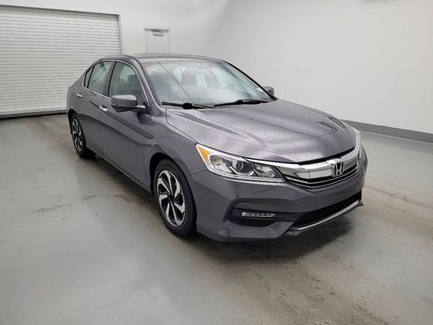Used 2017 Honda Accord EX-L image 13