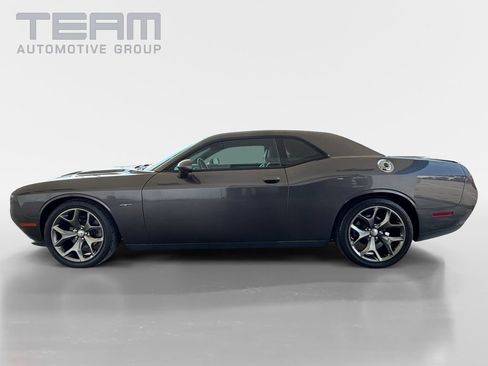 Used 2016 Dodge Challenger R/T w/ Sound Group RWD image 4