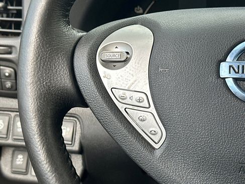 Used 2015 Nissan Leaf S w/ Charge Package image 24