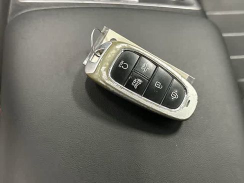 Used 2023 Hyundai Santa Cruz SEL w/ Cargo Package image 30