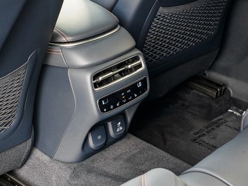 Used 2026 Genesis GV70 3.5T Sport Prestige image 18