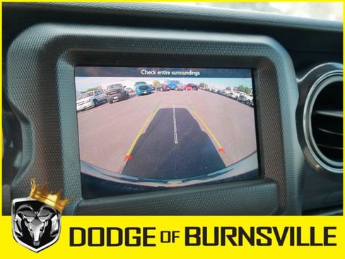 Used 2022 Jeep Wrangler Unlimited Sport image 29