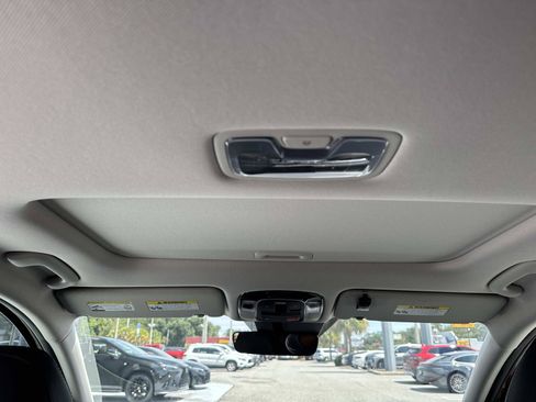 Used 2025 Hyundai Tucson SEL FWD image 18