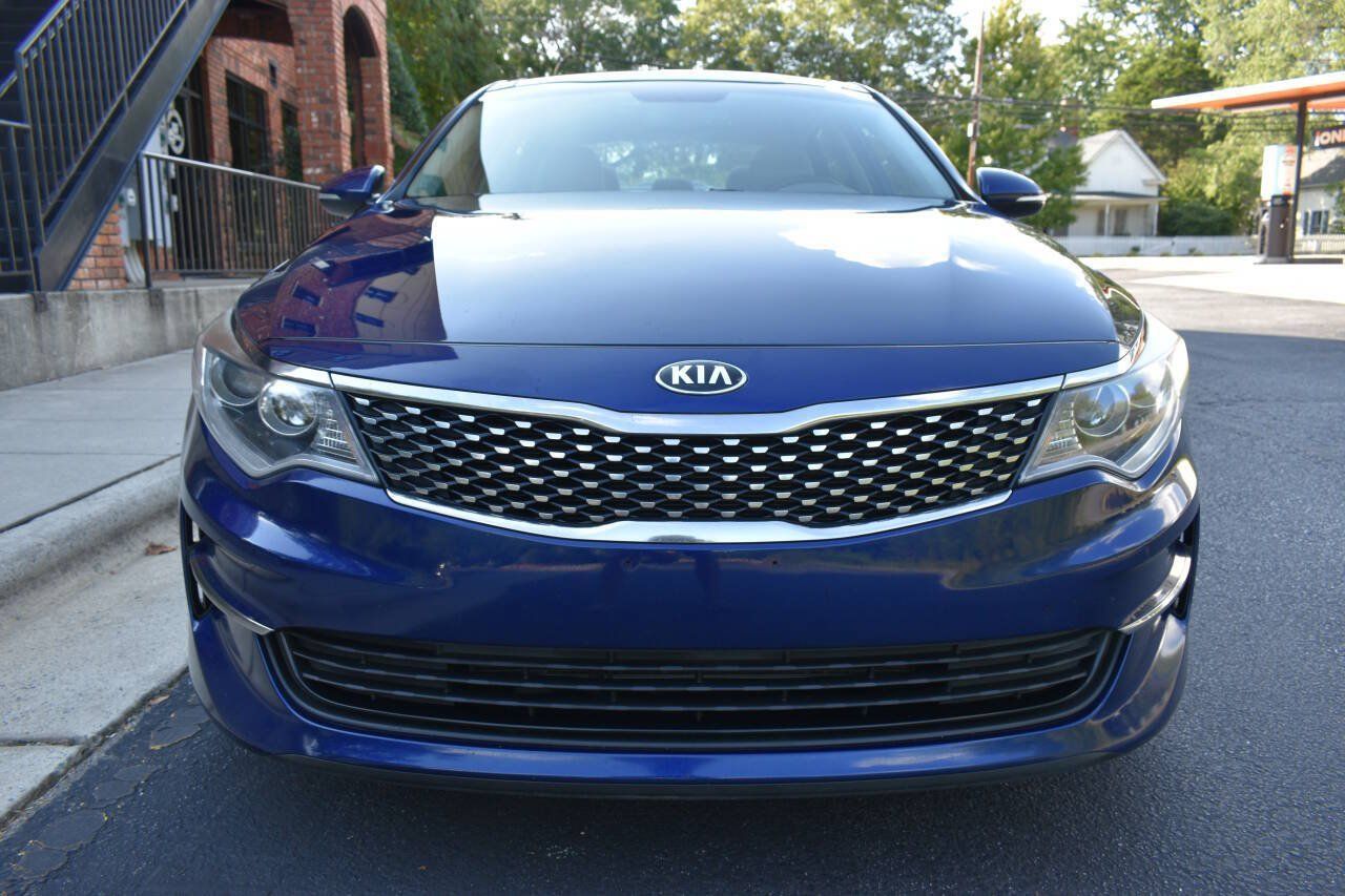 Used 2016 Kia Optima EX w/ Premium Package FWD image 5