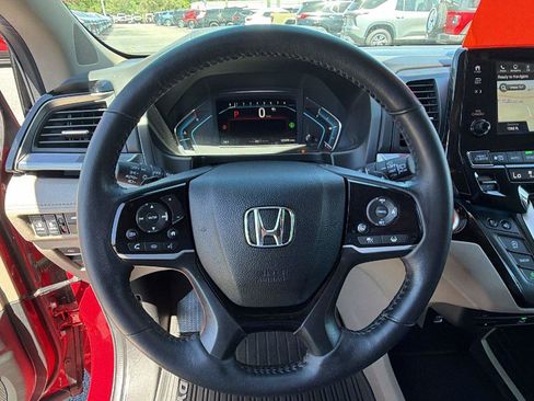 Used 2022 Honda Odyssey Elite image 21