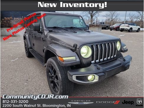 Used 2021 Jeep Wrangler Unlimited Sahara w/ Cold Weather Group image 1