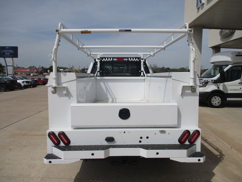 New 2026 Ford F250 XL w/ XL Chrome Package RWD image 5