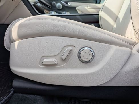 New 2026 Genesis GV80 2.5T Advanced image 14