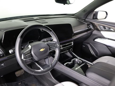 Used 2025 Chevrolet Traverse High Country w/ LPO, Cargo Package image 29