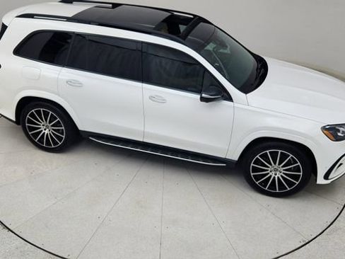 Used 2025 Mercedes-Benz GLS 450 4MATIC image 82