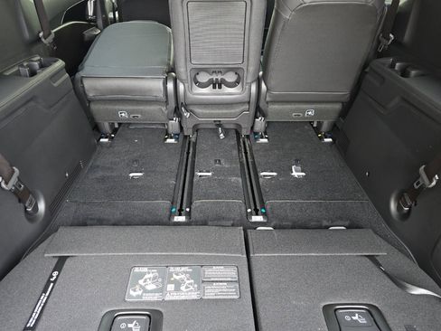 New 2026 Kia Carnival SX Prestige image 14