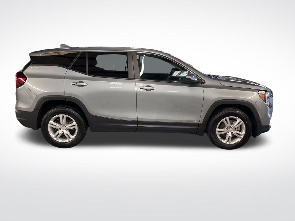 Used 2024 GMC Terrain SLE AWD/4WD image 7