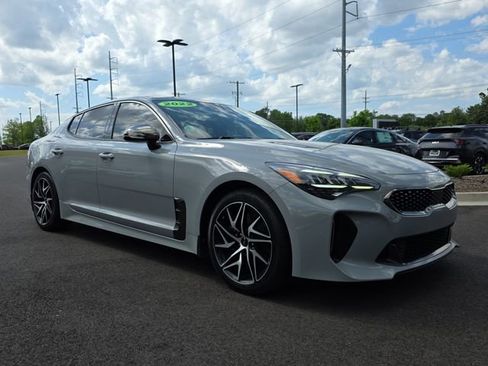 Used 2022 Kia Stinger GT-Line w/ Sun & Sound Package RWD image 7