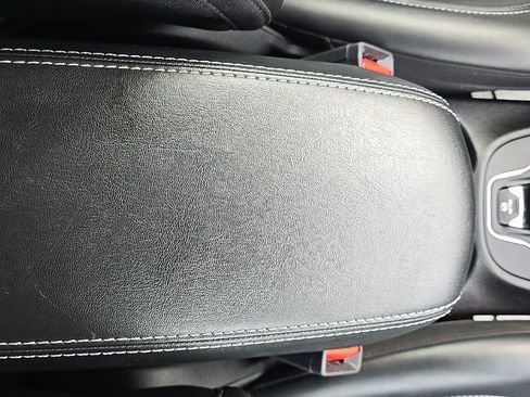 Certified 2020 Jeep Cherokee Latitude Plus image 30