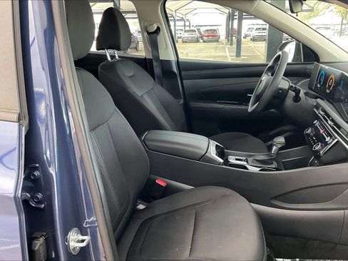 Certified 2025 Hyundai Tucson SEL image 9