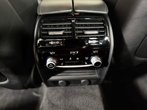 Used 2019 BMW M5 w/ Executive Package image 22