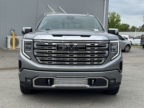 Used 2024 GMC Sierra 1500 Denali image 3