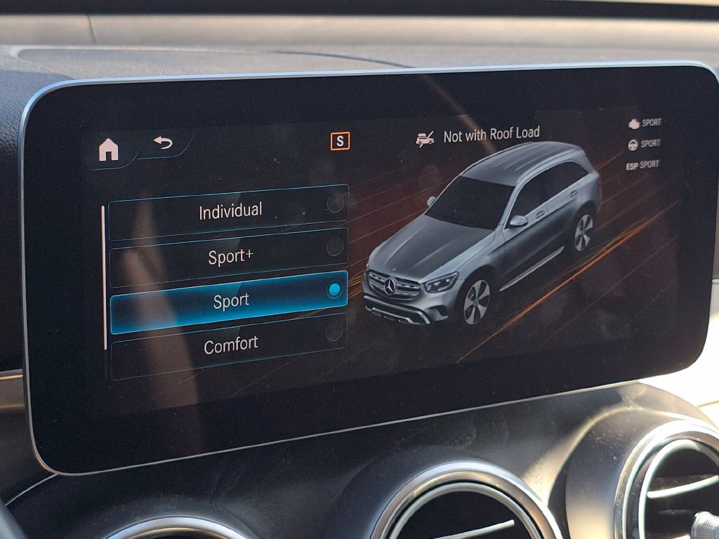 Used 2020 Mercedes-Benz GLC 300 4MATIC image 33