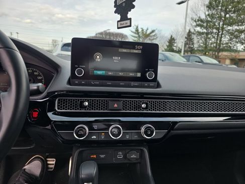 Used 2024 Honda Civic Sport image 19