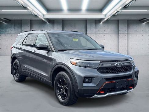 Used 2022 Ford Explorer Timberline w/ Timberline Technology Package AWD/4WD image 3