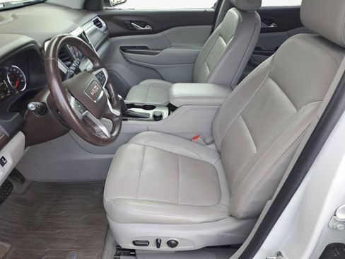 Used 2019 GMC Acadia SLT image 8