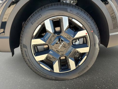 New 2027 Kia Telluride S image 9